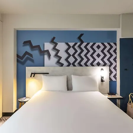 Ibis Styles Meriadeck 3*
