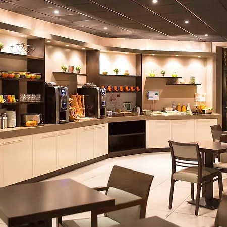 Ibis Styles Meriadeck Hotel 3*