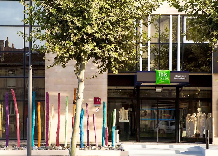 Ibis Styles Meriadeck 호텔