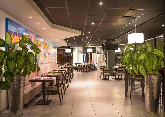 Ibis Styles Meriadeck 호텔 3*