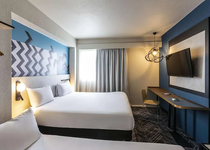 Ibis Styles Meriadeck 호텔