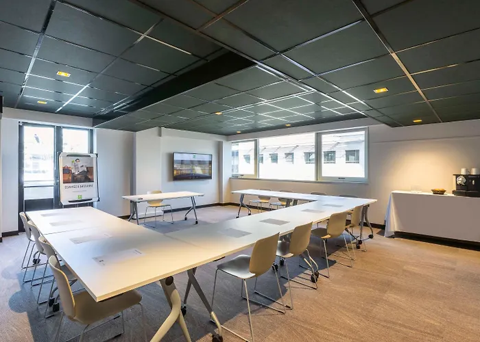 Ibis Styles Meriadeck 3*