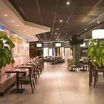 Ibis Styles Meriadeck Szálloda 3*