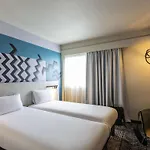 Ibis Styles Meriadeck 3*